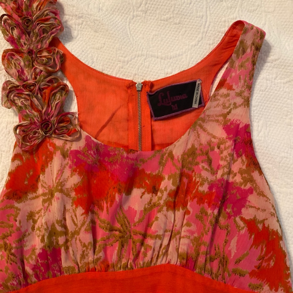 Top - Picture 2 of 3